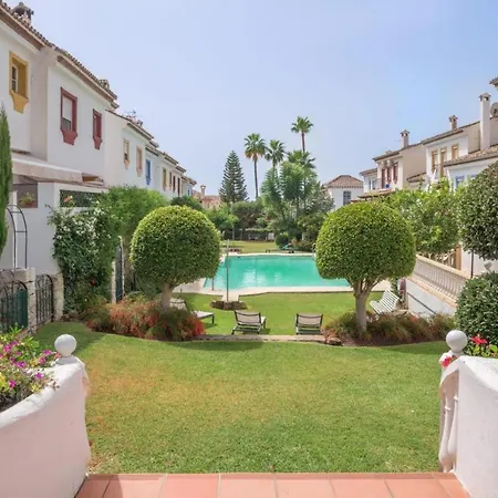 Luxury Delmare Pool Family Only * Marbella