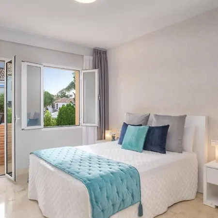 Luxury Delmare Pool Family Only Hébergement de vacances Marbellac
