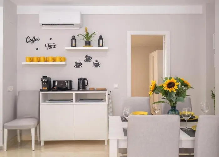 Luxury Delmare Pool Family Only * Marbella